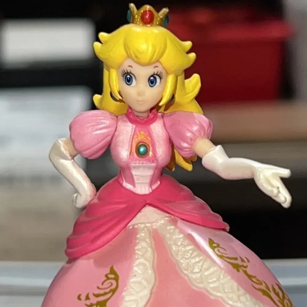 PEACH amiibo (Super Smash Bros Series)